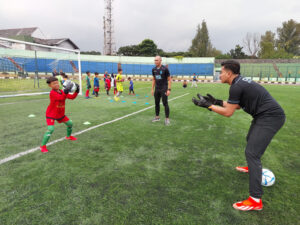 Mantan Kiper Persib Bandung Markus Horison Luncurkan MH Soccer Academy di Bandung, Siap Cetak Generasi Tangguh dari Stadion Siliwangi