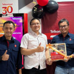 Dari BTS pertama di Batam hingga jaringan 5G terluas di Indonesia, Telkomsel rayakan 30 tahun inovasi untuk Majukan Indonesia.