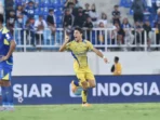 Drama 10 Pemain! PERSIB Bungkam Arema di Menit Terakhir, Barba Jadi Pahlawan