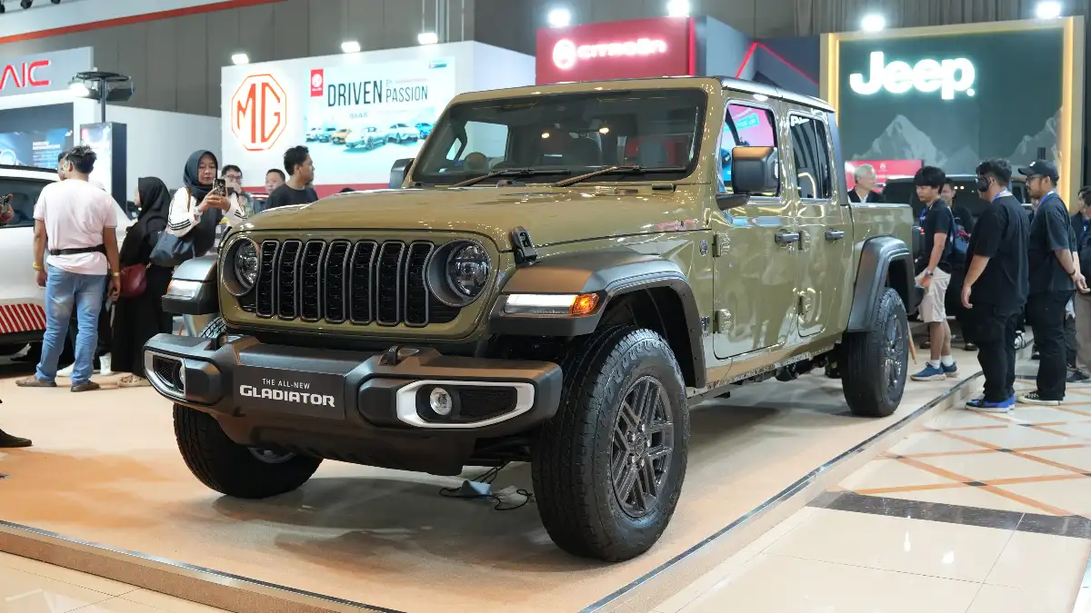 Jeep Gladiator Sport dan Rubicon Resmi Diluncurkan di Indonesia, Hadirkan Ketangguhan Off-Road dan Kenyamanan Modern