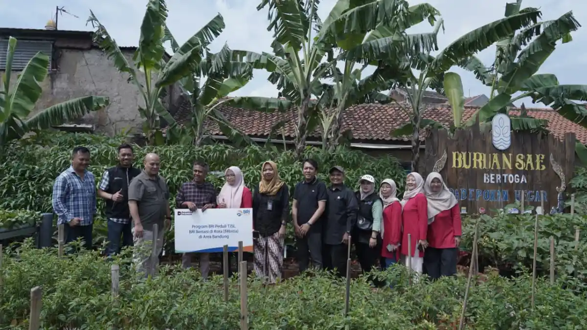 Program BRI Peduli TJSL Dukung Urban Farming melalui BRInita di Bandung