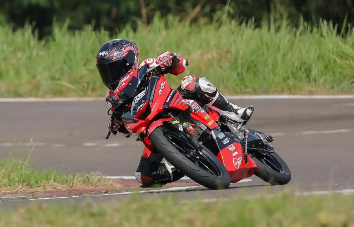 Honda Daya Jayadi Racing Team Raih Podium di Kejurda Road Race IMI Jabar Tasikmalaya