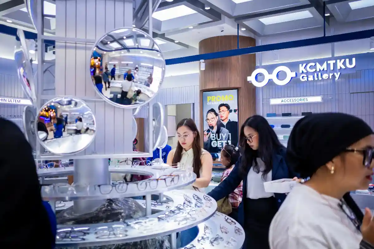 KCMTKU Resmikan Flagship Experience Store di Paris Van Java Bandung