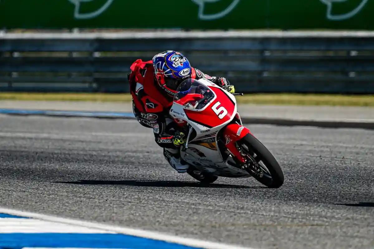 Kembali Melesat Kencang di Buriram, Pebalap Astra Honda Raih Posisi Tiga Besar Klasemen TTC 2025