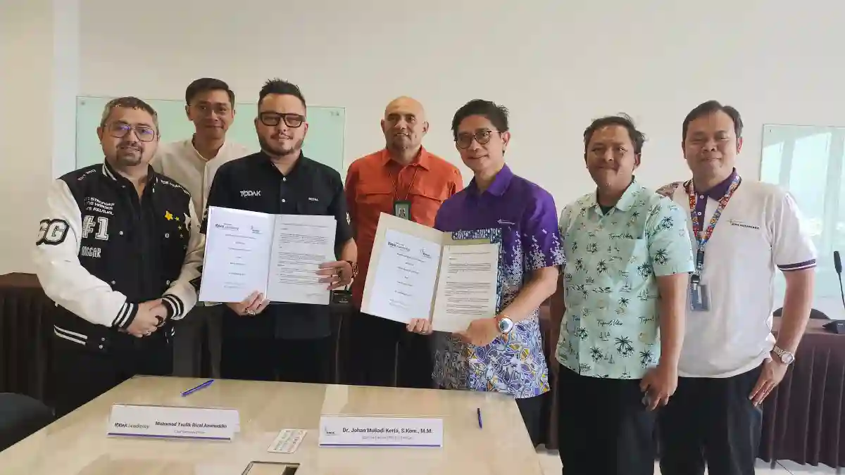 Todak Academy Perluas Kepemimpinan Regional dalam Pendidikan Digit & TVET Melalui Penandatanganan MoU Strategis dengan BINUS University Bandung