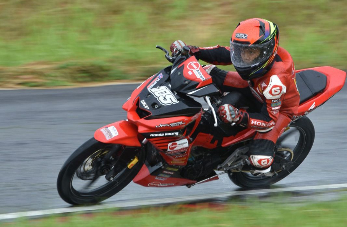 Honda Daya Jayadi Racing Team Tuntaskan Kejurda Road Race IMI Jabar 2025 di Subang