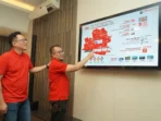 Telkomsel Regional Jawa Barat Melayani Sepenuh Hati di Natal 2025 dan Tahun Baru 2026, Jaringan Andal dan Layanan Terbaik di Tiap Momen Spesial Bersama Masyarakat Telkomsel Regional Jawa Barat Melayani Sepenuh Hati di Natal 2025 dan Tahun Baru 2026, Jaringan Andal dan Layanan Terbaik di Tiap Momen Spesial Bersama Masyarakat