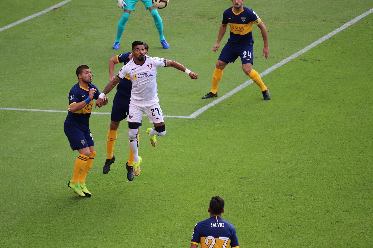 ilustrasi sepakbola. foto: pixabay.com