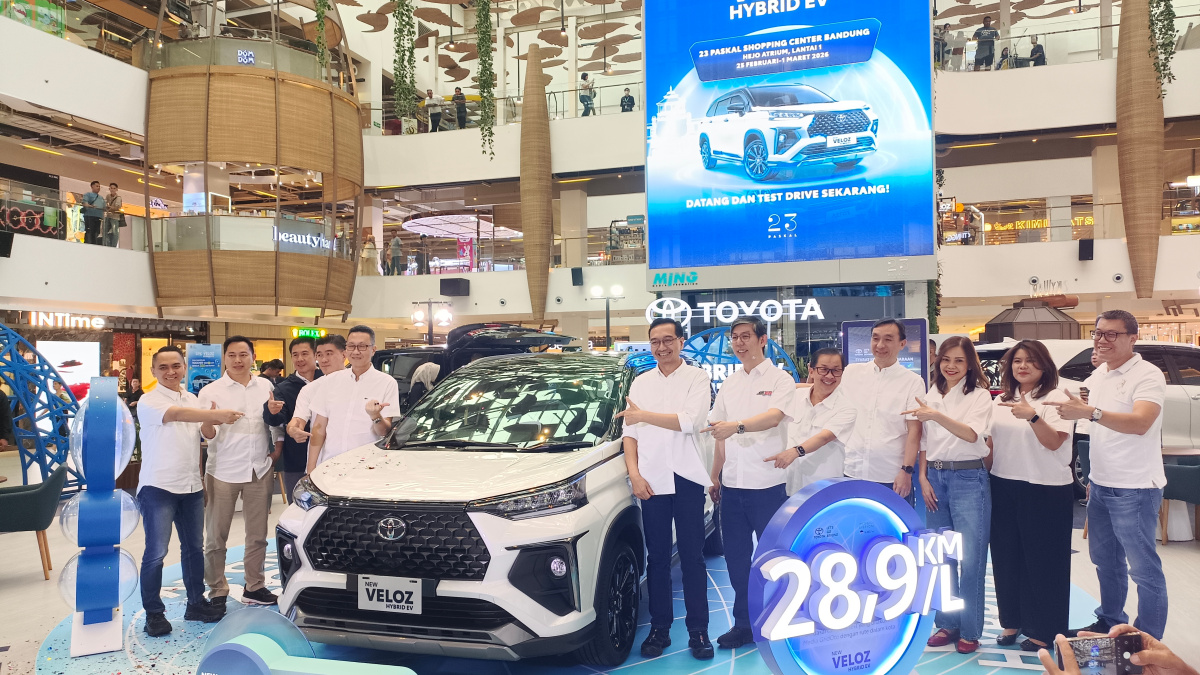 Toyota New Veloz Hybrid EV, Harga New Veloz Hybrid EV Bandung, New Veloz Hybrid EV Jawa Barat, Spesifikasi Veloz Hybrid EV, Toyota Hybrid EV untuk Semua, Harga Veloz Hybrid 2026, Veloz Hybrid TSS, Toyota Astra Motor, MPV Hybrid Indonesia, Mobil Hybrid Murah 2026