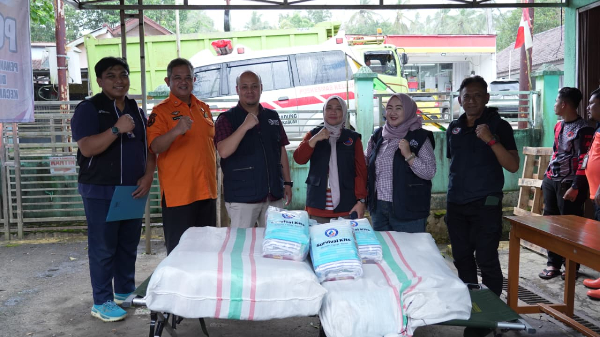 BRI Gerak Cepat Salurkan Bantuan Tahap Awal untuk Korban Bencana Pergerakan Tanah di Bantargadung Sukabumi