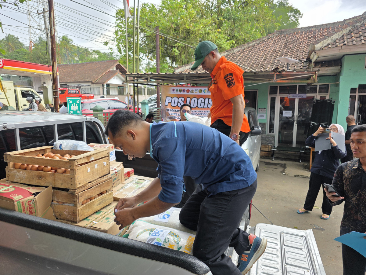 BRI Salurkan Bantuan Lanjutan TJSL bagi Korban Bencana Pergerakan Tanah di Bantargadung Sukabumi