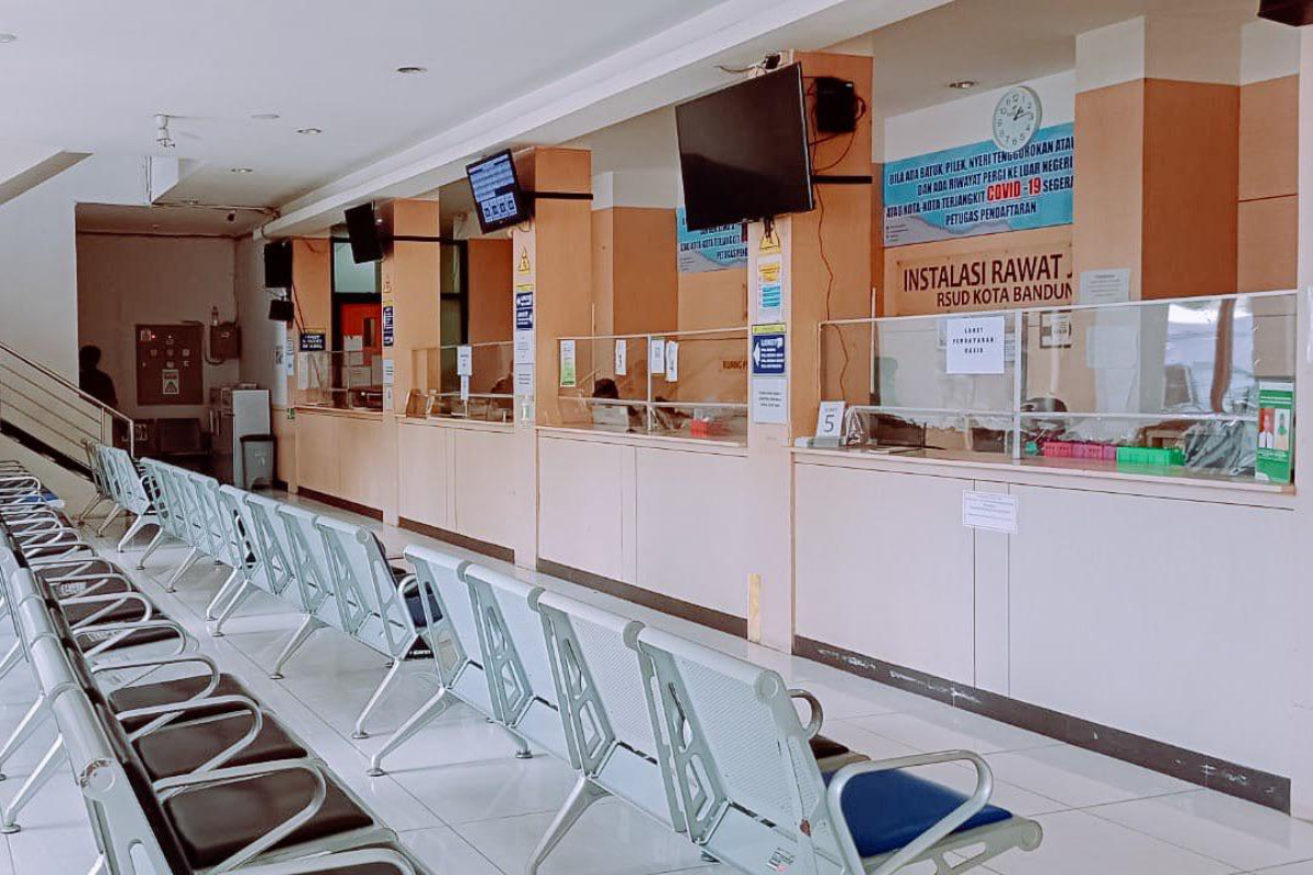 Dinkes Kota Bandung mengajak masyarakat memanfaatkan layanan cek kesehatan gratis dan imunisasi lengkap guna mencegah penyakit sejak dini