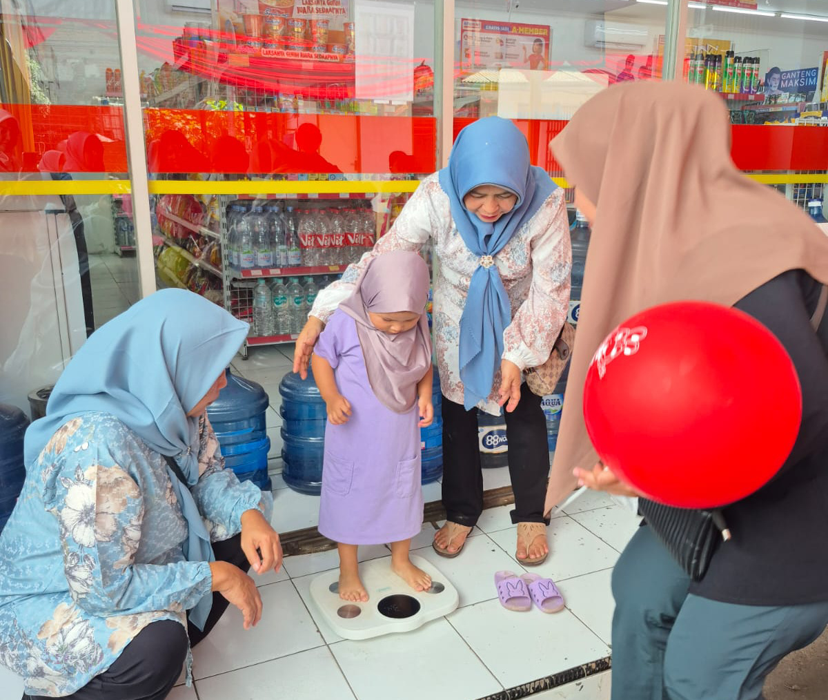 Alfamart Sahabat Posyandu Sentuh 30.000 Anak Sepanjang 2025, Kodomo Perpanjang Dukungan hingga 2026