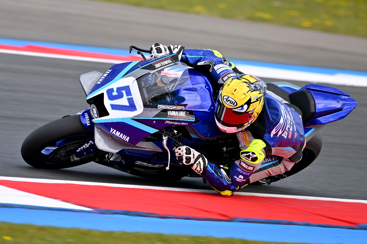 Aldi Satya Mahendra bidik top 10 di World Supersport Hungaria 2026. Balapan di Balaton Park jadi momen penting tambah poin