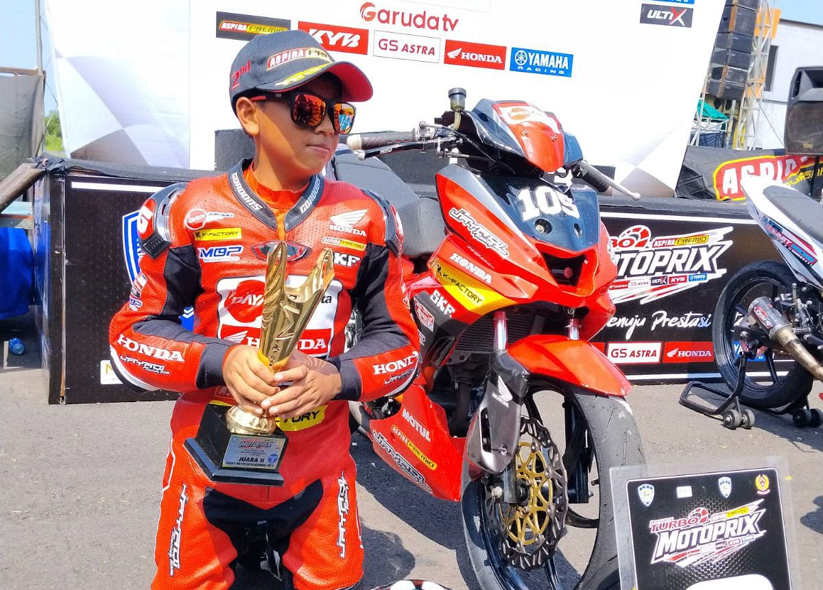 Honda Daya Jayadi Racing Team Tunjukkan Performa Kompetitif di Putaran Perdana Kejurnas MotoPrix 2026 Region B Surabaya