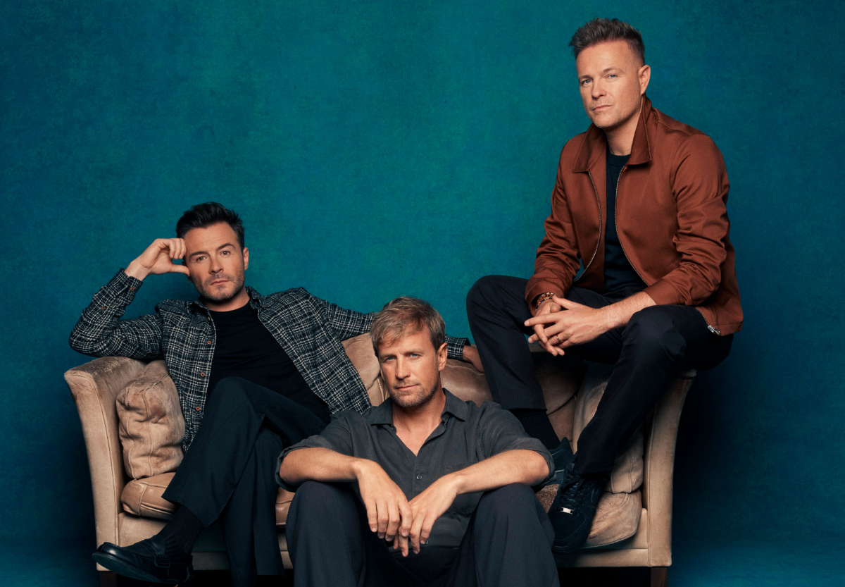 Westlife akan konser di GBK Jakarta pada 23 Januari 2027. Harga tiket mulai Rp850 ribu hingga Rp2,75 juta.