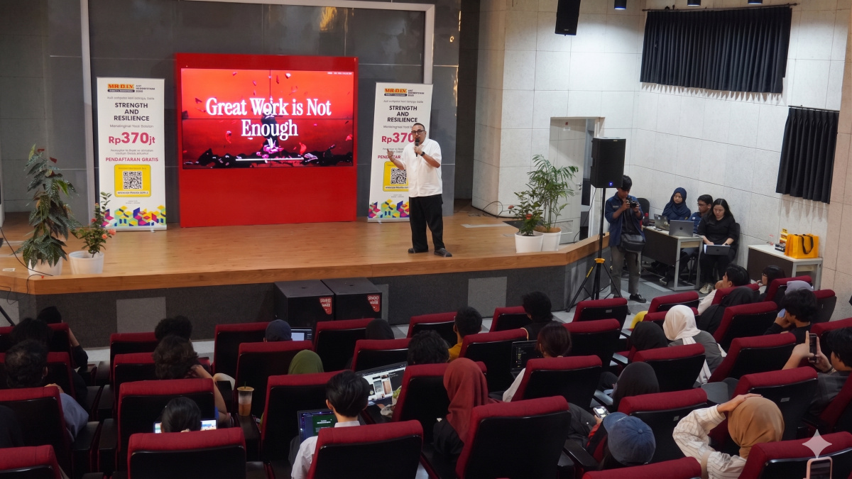 MR.D.I.Y. Art Competition 2026 Kembali Buka Ruang Ekspresi bagi Seniman Muda di Bandung Lewat Workshop Kreatif Bersama Yoga Pratama.