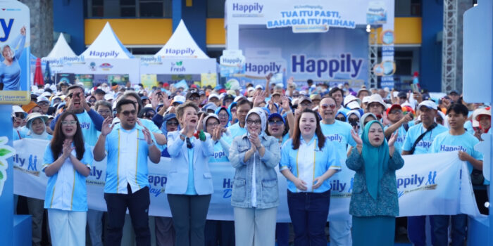 Happily Day Hadir di Bandung, Ajak 1.000 Lansia Tetap Aktif dan Percaya Diri di Masa Golden Age