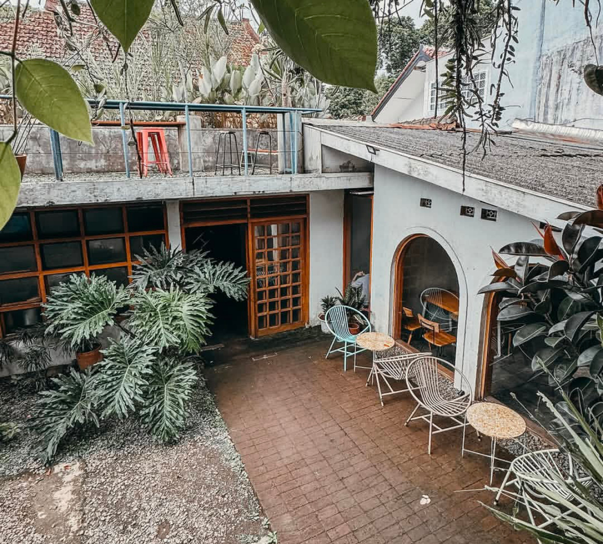 Cafe Tersembunyi di Bandung. Foto: ig@mondaycoffee