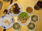 Bakso TU Teuku Umar, Bakso dengan Bala-Bala Monster yang Hits di Bandung