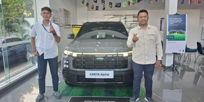 Hyundai CRETA hadir dalam varian Prime, Alpha, dan N Line dengan fitur premium, SmartSense, serta harga OTR Bandung mulai Rp439,5 juta.