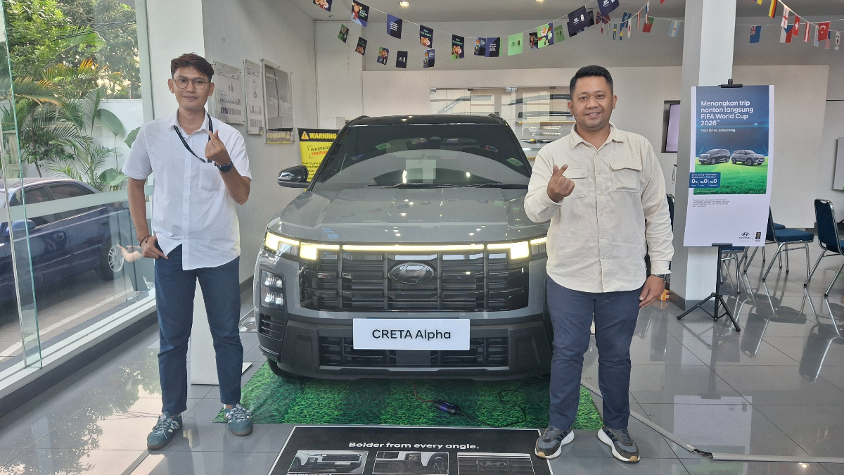 Hyundai CRETA hadir dalam varian Prime, Alpha, dan N Line dengan fitur premium, SmartSense, serta harga OTR Bandung mulai Rp439,5 juta.
