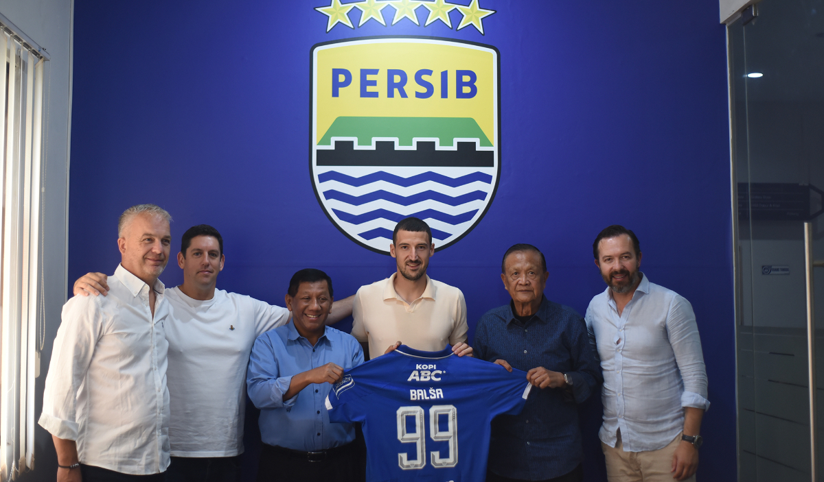 Balsa Sekulic yakin cepat beradaptasi bersama PERSIB. Cuaca Indonesia disebut bukan kendala bagi striker asal Montenegro itu.