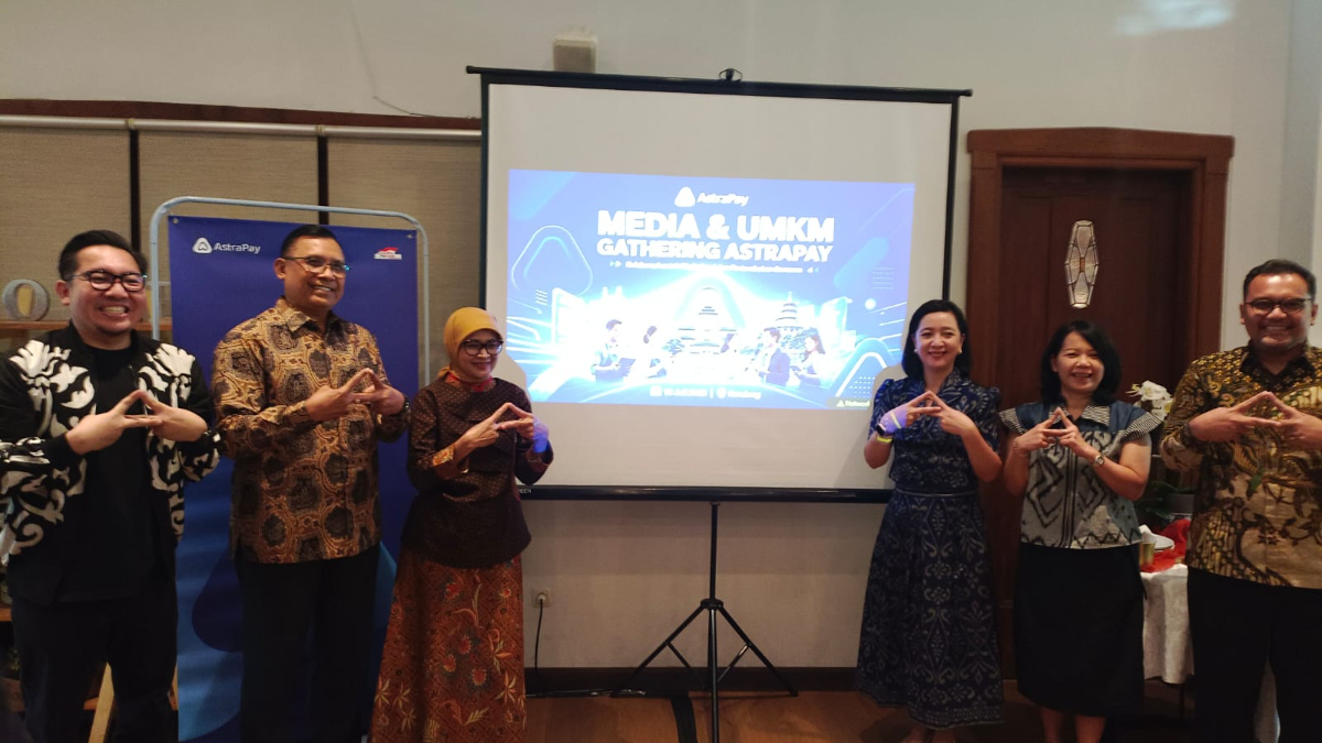 AstraPay mendorong UMKM memanfaatkan QRIS dengan transaksi yang lebih aman, tercatat otomatis, dan membuka peluang akses pembiayaan