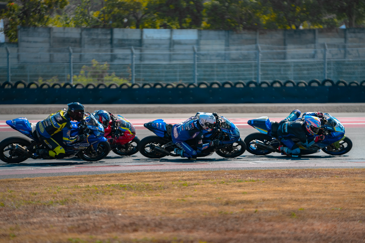 Idemitsu BLU CRU Yamaha Sunday Race Terheboh Se-Asia Pasifik, Euforia Fans Dinilai Tak Kalah dengan MotoGP di Mandalika