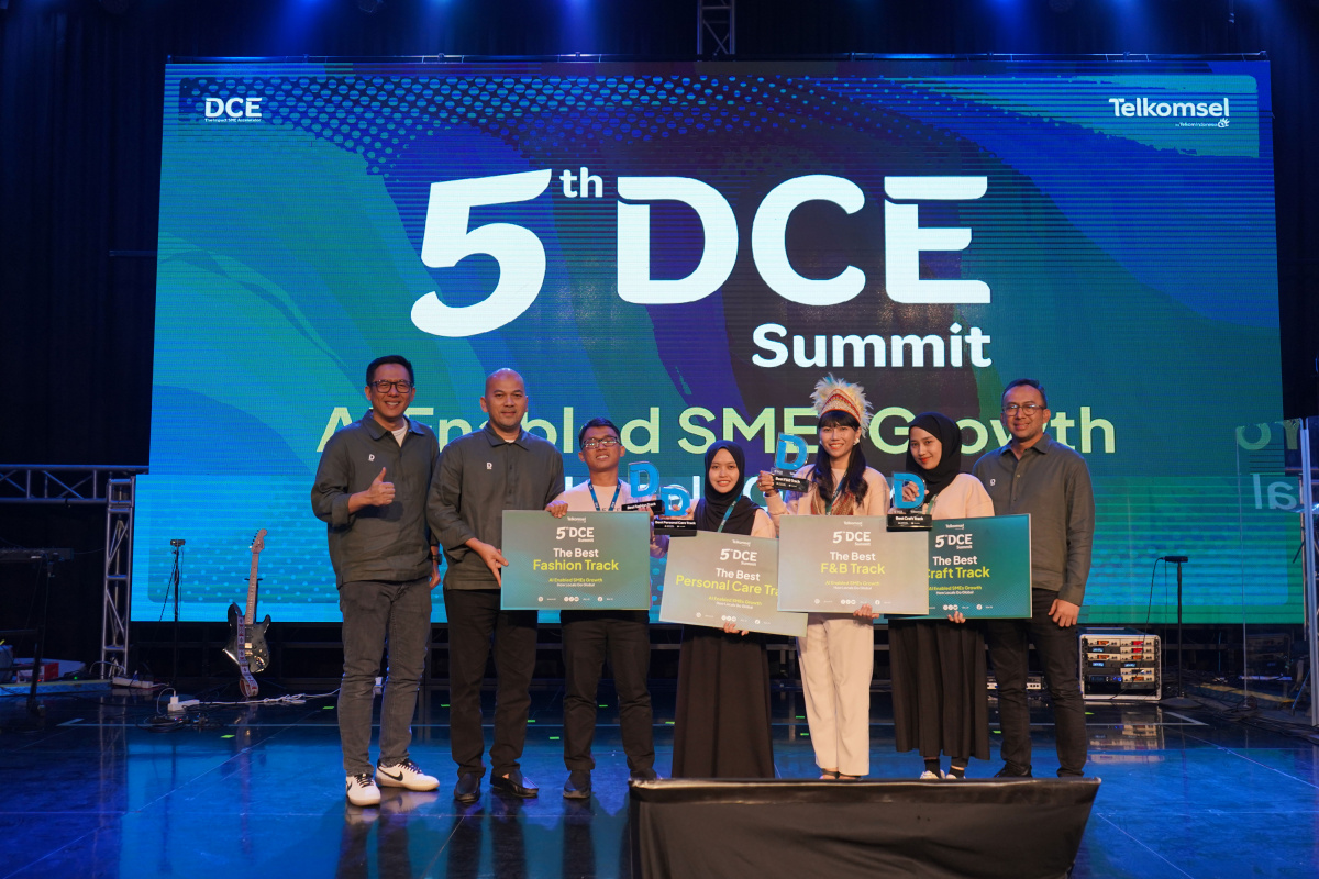 Dukung UKM Lokal Go Global dengan AI, Telkomsel Resmi Tuntaskan DCE Academy and Summit 2026