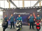 New Honda Vario Evo 160 resmi meluncur di Jawa Barat. Simak harga OTR Bandung, spesifikasi, fitur USB Type-C, dan pilihan warnanya.